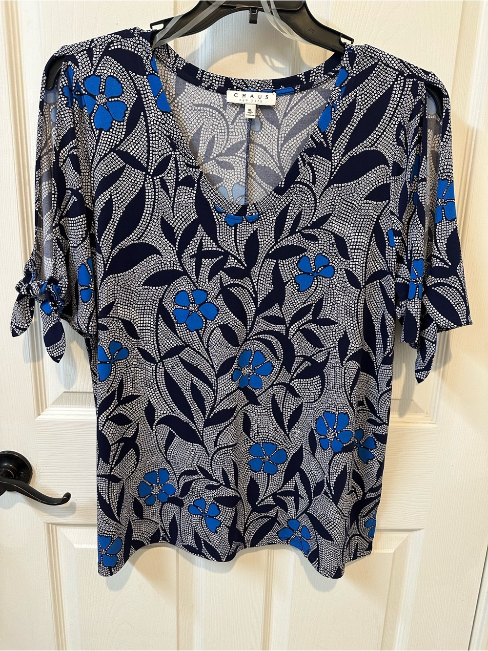Chaus Navy Floral V‑Neck Short Sleeve Top with Bright Blue Flowers
